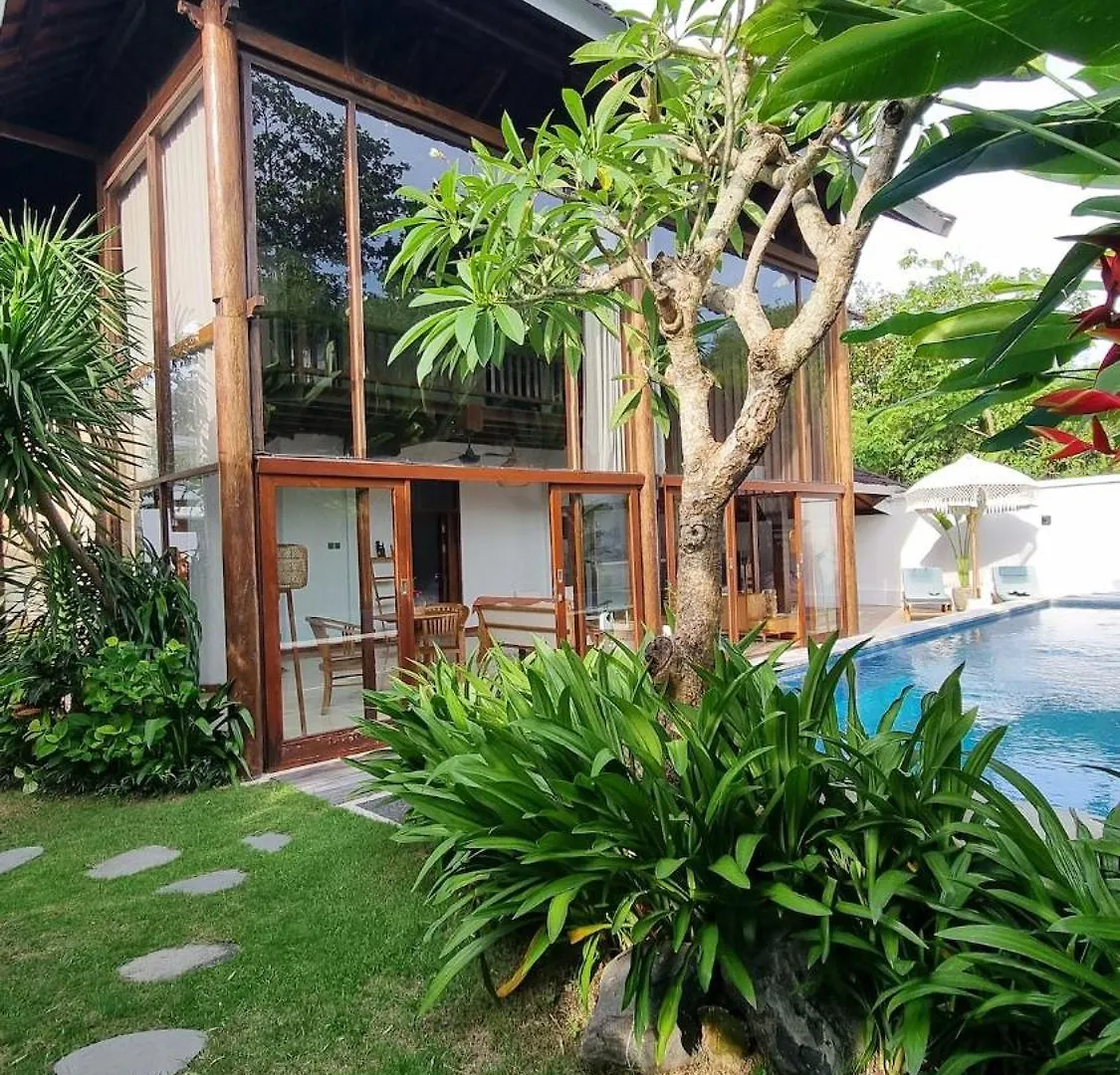 2 Minutes Walk To The Beach 3Br Retreat Villa Canggu